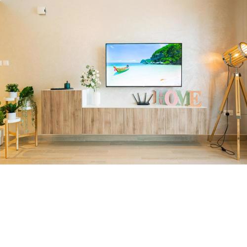 Yas Island- One Bedroom Suite for Family