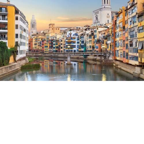 Yellow hollidays Girona