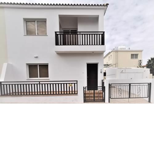 YIANGO VILLA PROTARAS