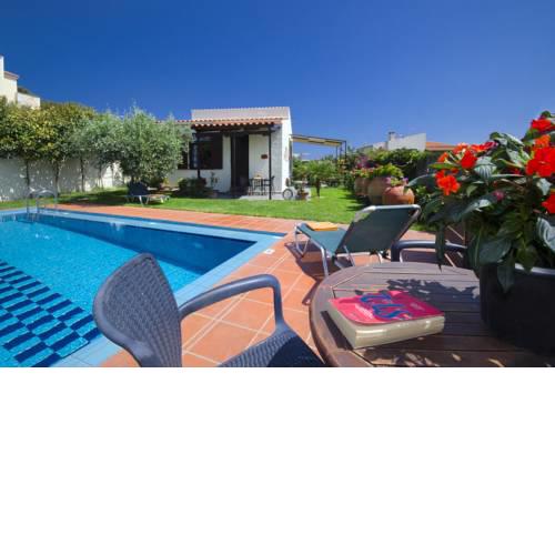 Yiannis Cottage