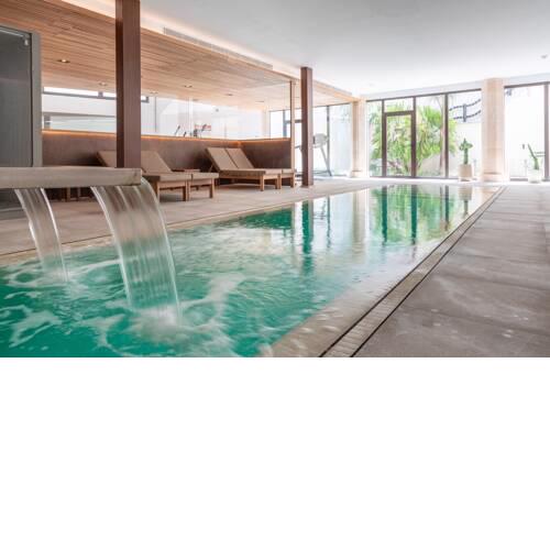 Ynaira hotel & Spa