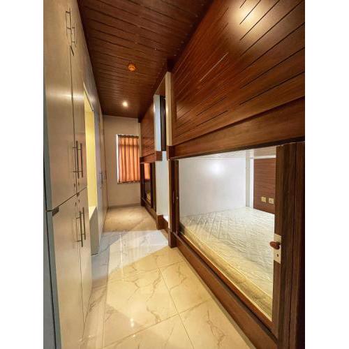 Yoi Pod Hostel - Deira Al Rigga