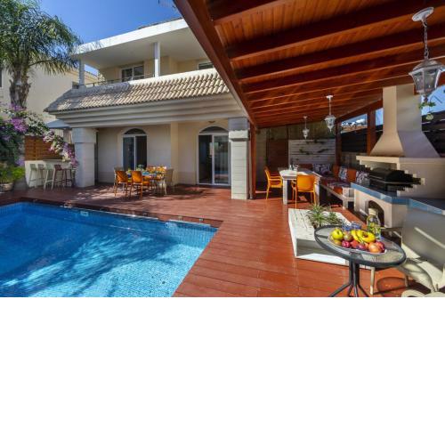 You and Your Family will love this Villa, Protaras Villa 1435