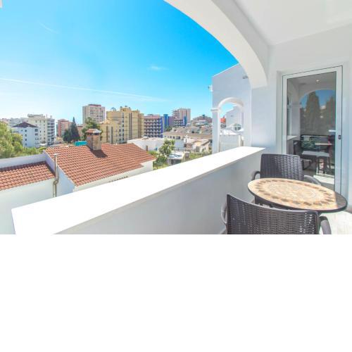 YourHolidaysinspain Casablanca 3 New apartment 2nd floor with views!