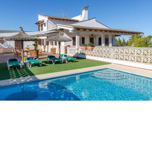 YourHouse Son Perxa, quiet villa with private pool for 8 guests