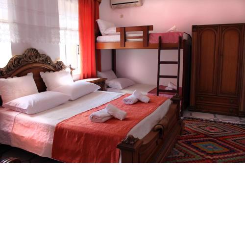 Yuri Guest House