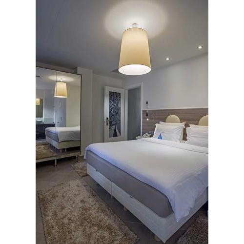 Z Hotel
