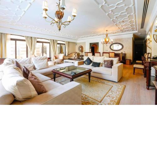 Zabeel Saray Royal Residences Lagoon Villa