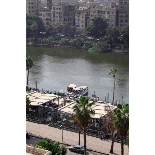 Zamalek Gem 2BDR with Amazing Nile View