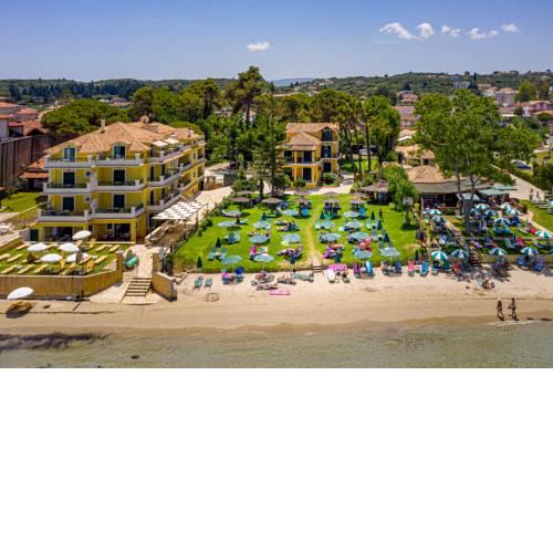 Zarkadis Beach Apartments