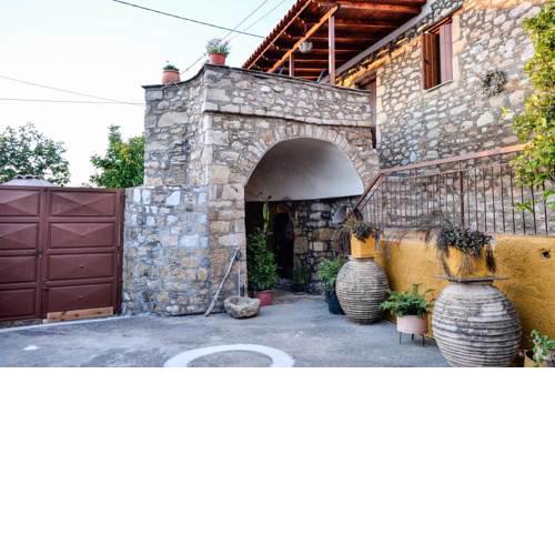 Zarnata House