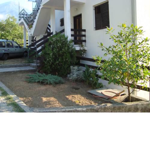 Zelenika Apartments