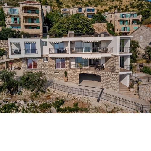 Zen Lux Apartments