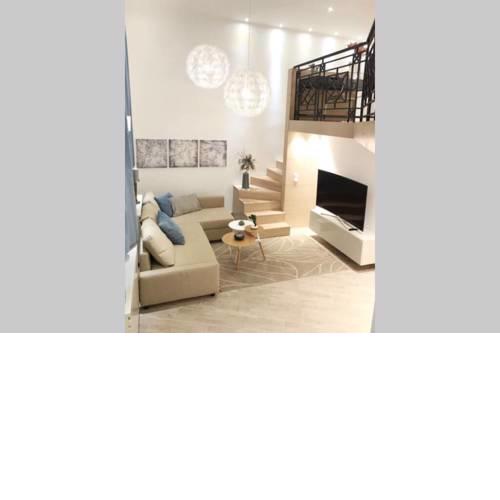 Zeus Design Loft Apartments
