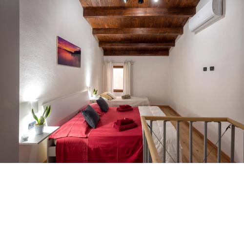 Zia Bi Home