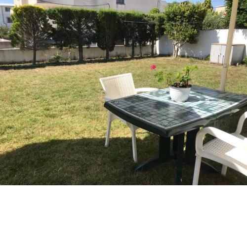 Zmijani Apartments