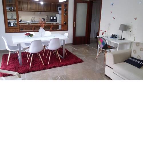 Zoes Apartment Polichni