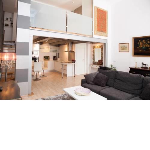 ZONA1 CHARMING LOTF NEXT TO ALCAZAR (FREE PARKING)