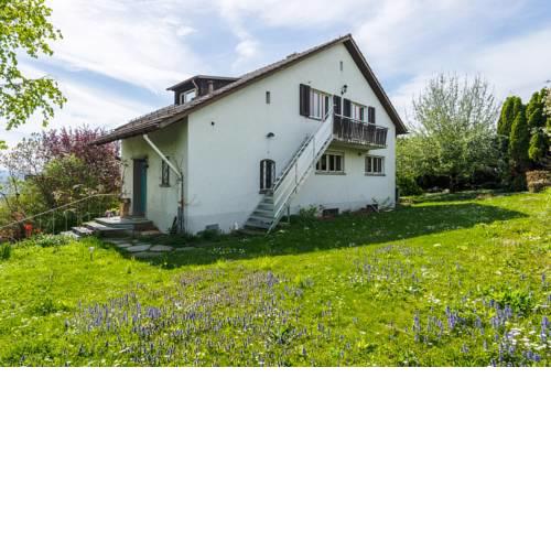 Zurich Airport Rentals in a quiet area of villas