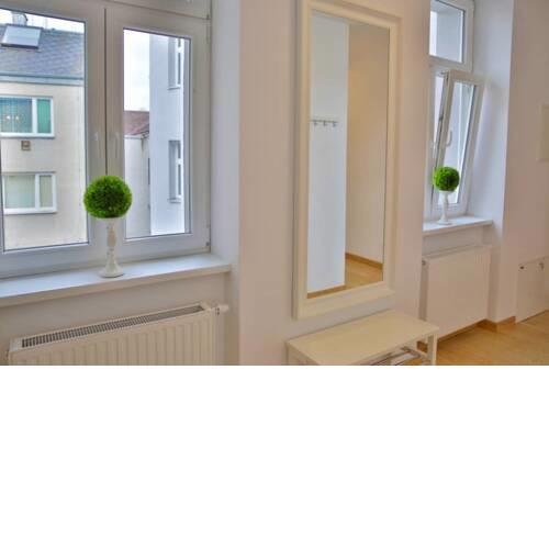 Zwischen Schönbrunn und dem City Center. Apt. 33