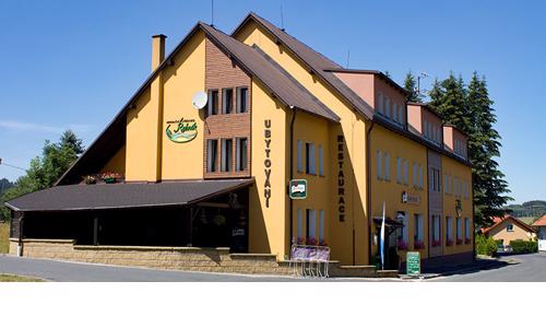 Aktivní pobyt v CHKO Český les včetně polopenze a bowlingu