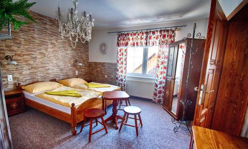 Belianské Tatry v Penzionu Šilon se snídaní a vínem + slevy do wellness, aquaparků i na půjčení kol