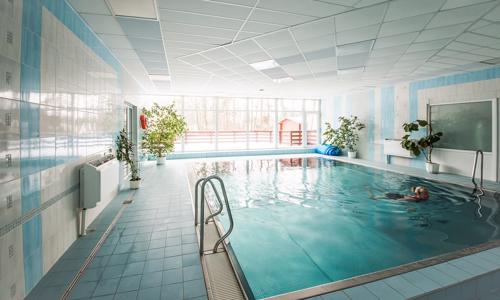 Beskydy stylově: Hotel Odra *** s bohatým wellness, bazénem, až 4 léčebnými procedurami a polopenzí