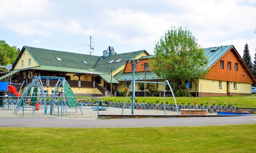 Beskydy u Frýdku Místku: Hotel Budoucnost s neomezeným wellness, fitness a in-line dráhou + polopenze