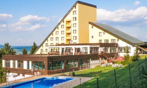 Bílé Karpaty v Horském Hotelu Jelenovská *** s polopenzí, 2 bazény, 2 procedurami a možností all inclusive