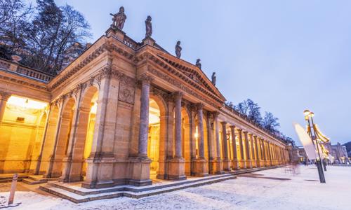 Březová u Karlových Varů: Hotel St. Michael *** se snídaní + vířivka a masáž