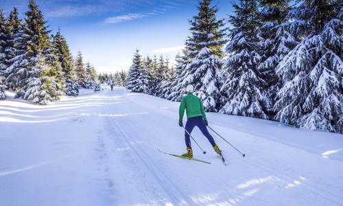 Bruntál u skiareálů v Hotelu Slezan *** se snídaní, wellness a degustací piv