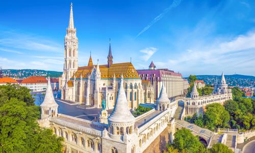 Budapešť přímo v centru města v A&O Budapest City se snídaněmi formou bufetu + 2 děti do 18 let zdarma