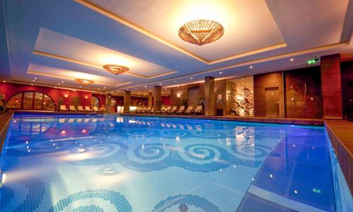 Budapešť v oceněném Hotelu Stáció **** s neomezeným dvoupatrovým wellness o rozloze 1 000 m² + polopenze