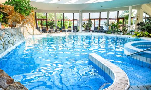 Dudince: relaxační pobyt v Hotelu Flóra s plnou penzí, bazény a procedurami