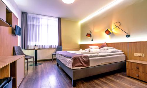 Györ kousek od termálů v Hotelu Amstel **** s polopenzí a vstupem do lázní