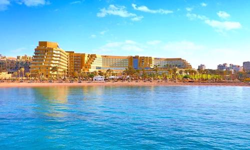 Hilton Plaza Hotel