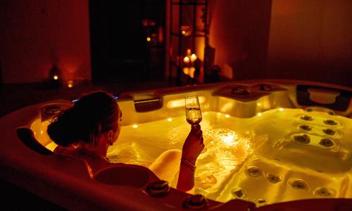 Jablonec nad Nisou: dokonalý relax v Hotelu Rehavital *** s privátním wellness, saunou či masáží + snídaně