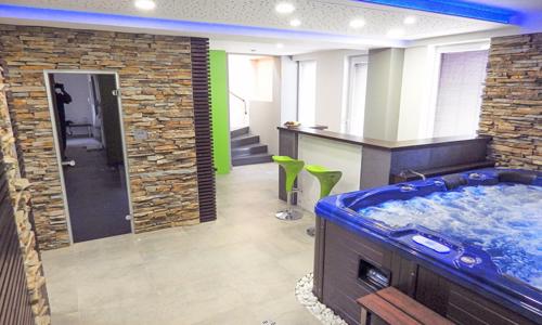 Jižní Čechy: Relaxace v Hotelu Lucia *** s neomezeným wellness centrem (vířivka, sauna, pára) a polopenzí