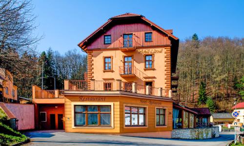 Jižní Čechy: Tábor v Hotelu Romantik Eleonora *** s konopnou koupelí Carun, welcome drinkem a polopenzí