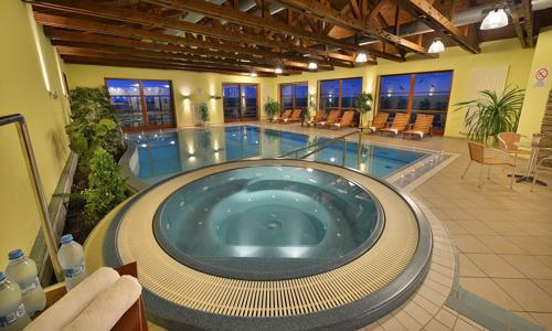 Jižní Morava: Relaxace ve stylovém Hotelu Happy Star **** se snídaní formou bufetu a neomezeným wellness