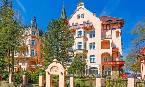 Karlovy Vary: Hotel Smetana – Vyšehrad **** s neomezeným wellness, slevou na procedury a polopenzí