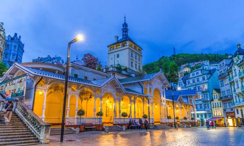 Karlovy Vary kousek od kolonády: Hotel Eliška **** se vstupem do Alžbětiných lázní a s bohatými snídaněmi