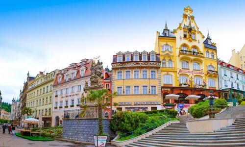 Karlovy Vary v Hotelu Krásná Královna **** s polopenzí a vstupem do lázní