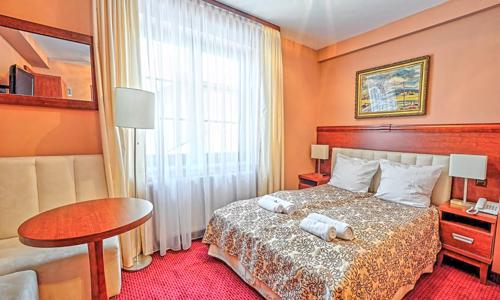 Krakov luxusně v Hotelu Modrzewiówka *** s polopenzí a krásným wellness + bazén