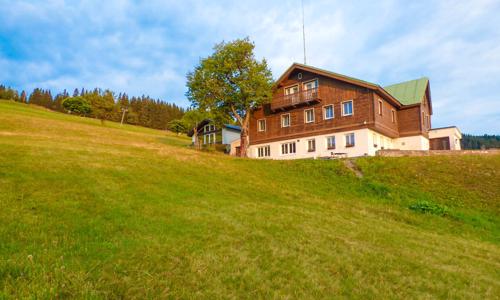Krkonoše: Aktivní dovolená v Peci pod Sněžkou v Chatě Seibert Zahrádky s chutnou polopenzí + sleva na lanovku