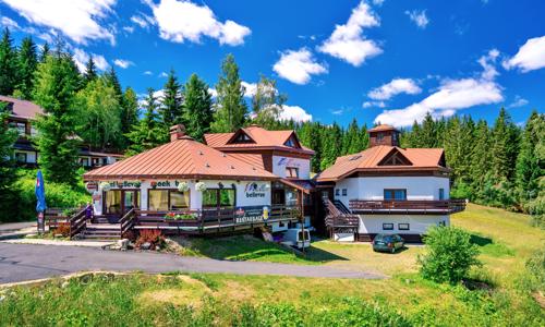 Krkonoše: Jaro a léto ve Sport Hotelu Bellevue K-180 *** s polopenzí, wellness, procedurami a vstupem do muzea
