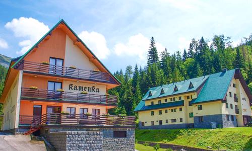 Krkonoše: Špindlerův Mlýn v Hotelu Esprit *** s venkovním bazénem, sportovním vyžitím a polopenzí