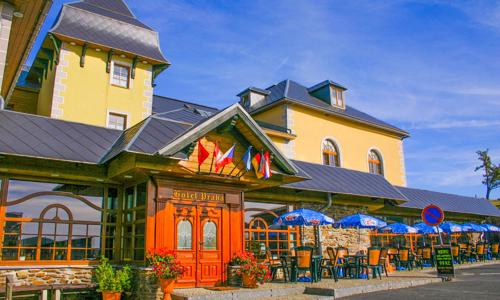 Krušné hory: Boží Dar v Hotelu Praha *** s neomezeným vstupem do bazénu a vířivky + polopenze