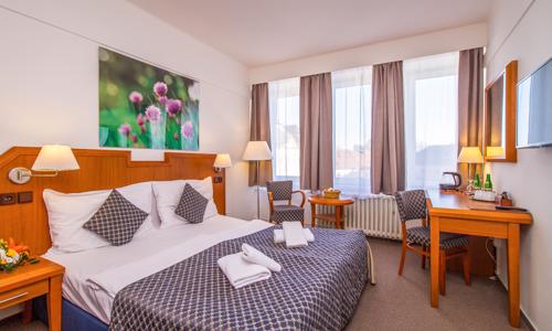 Kutná Hora: Pobyt v Hotelu Mědínek *** se vstupem do wellness, masáží zad a šíje i chutnou polopenzí