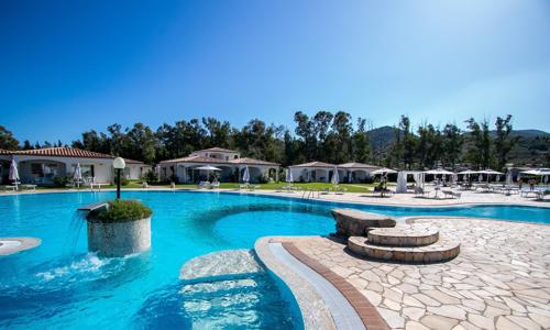 Limone Beach Resort